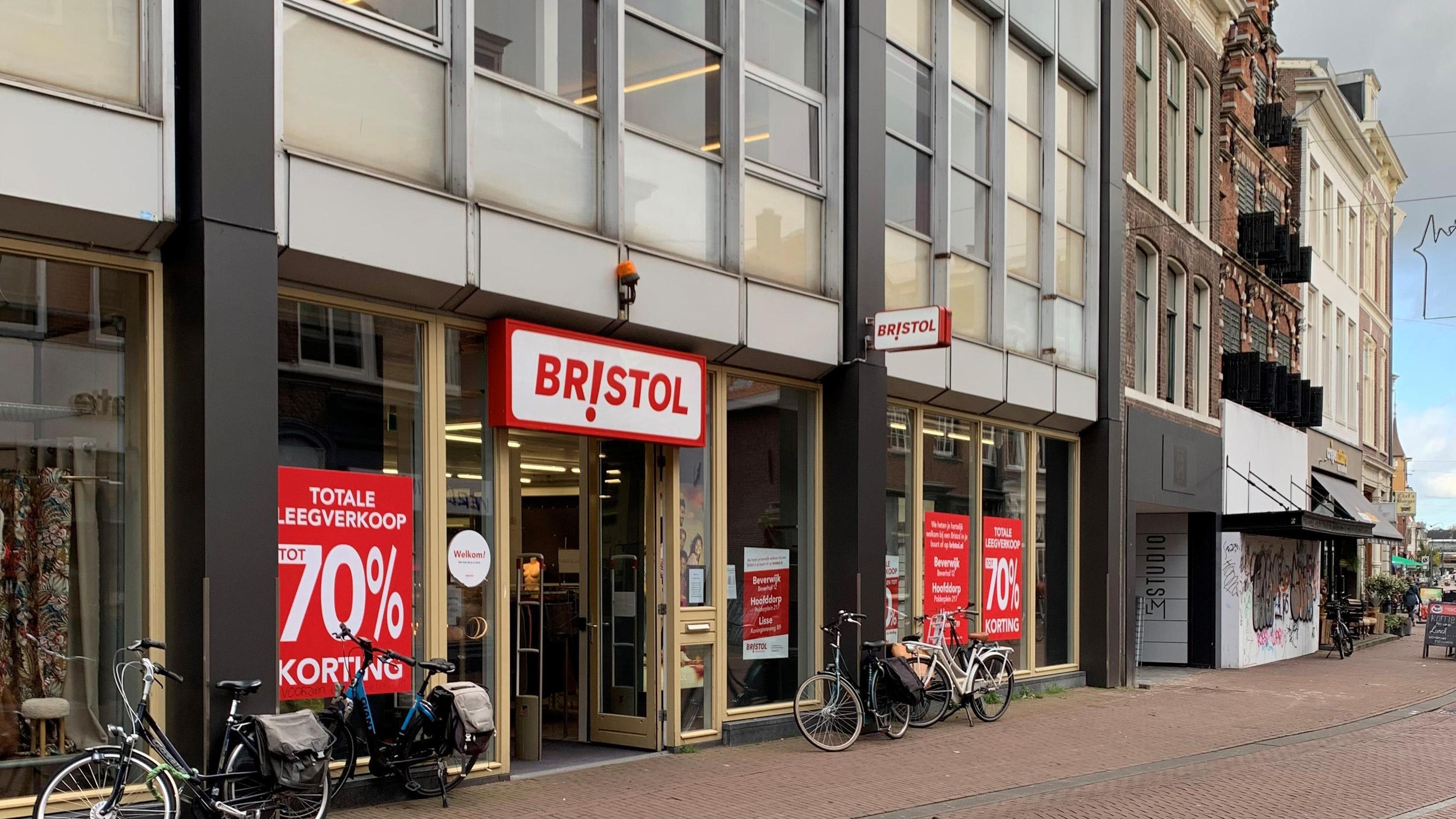 Schoenen en kledingketen Bristol verlaat Haarlem Haarlems Dagblad